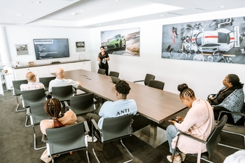 Cayenne Platinum Edition Extended Test Driving Event (1)