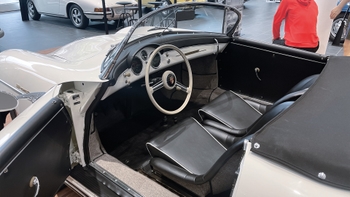 Porsche 356 Speedster PRE-A 1600.