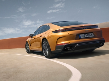 Porsche Panamera Turbo E-Hybrid №2