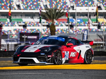 Porsche 718 Cayman GT4 RS Clubsport thrills racing customers worldwide