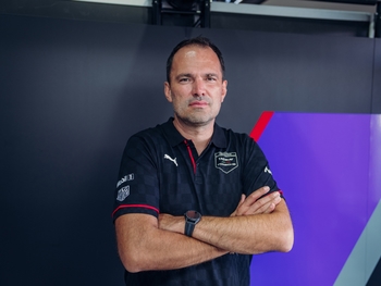 Expressive appearance: the new Porsche 99X Electric