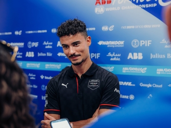 Porsche starts racing year at venue of historic success