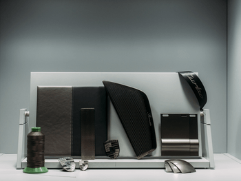 Porsche x Pantone present the exclusive color Turbonite in the Pantone Fashion Color Trend Report Spring/Summer 2025/2026