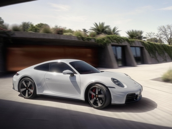 The most dynamic 911 Carrera S ever