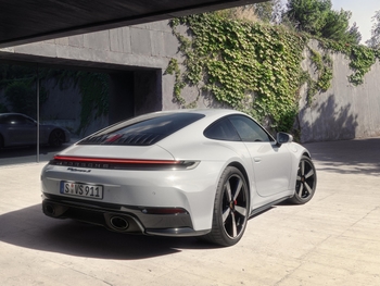 The most dynamic 911 Carrera S ever