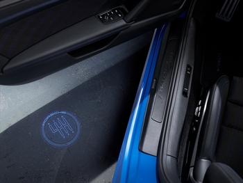 The new 911 Carrera T as a coupé or a cabriolet